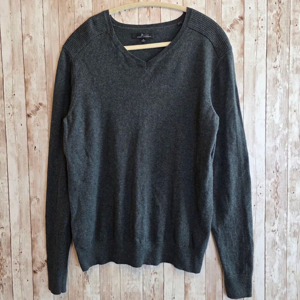 Men's Marc Anthony V-Neck Sweater M Gray